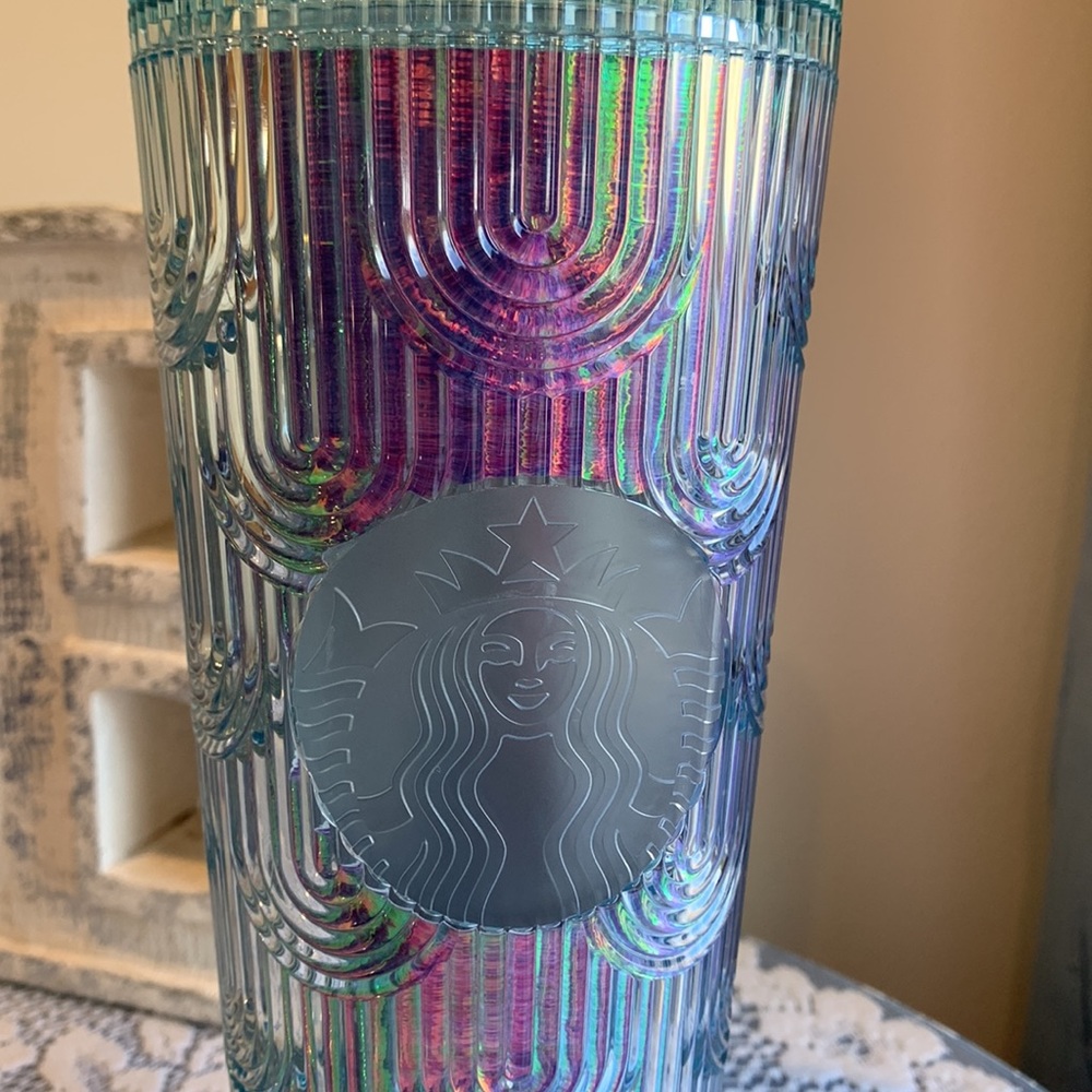 Starbucks iridescent mermaid scales 24 oz tumbler cup - Picture 2 of 8